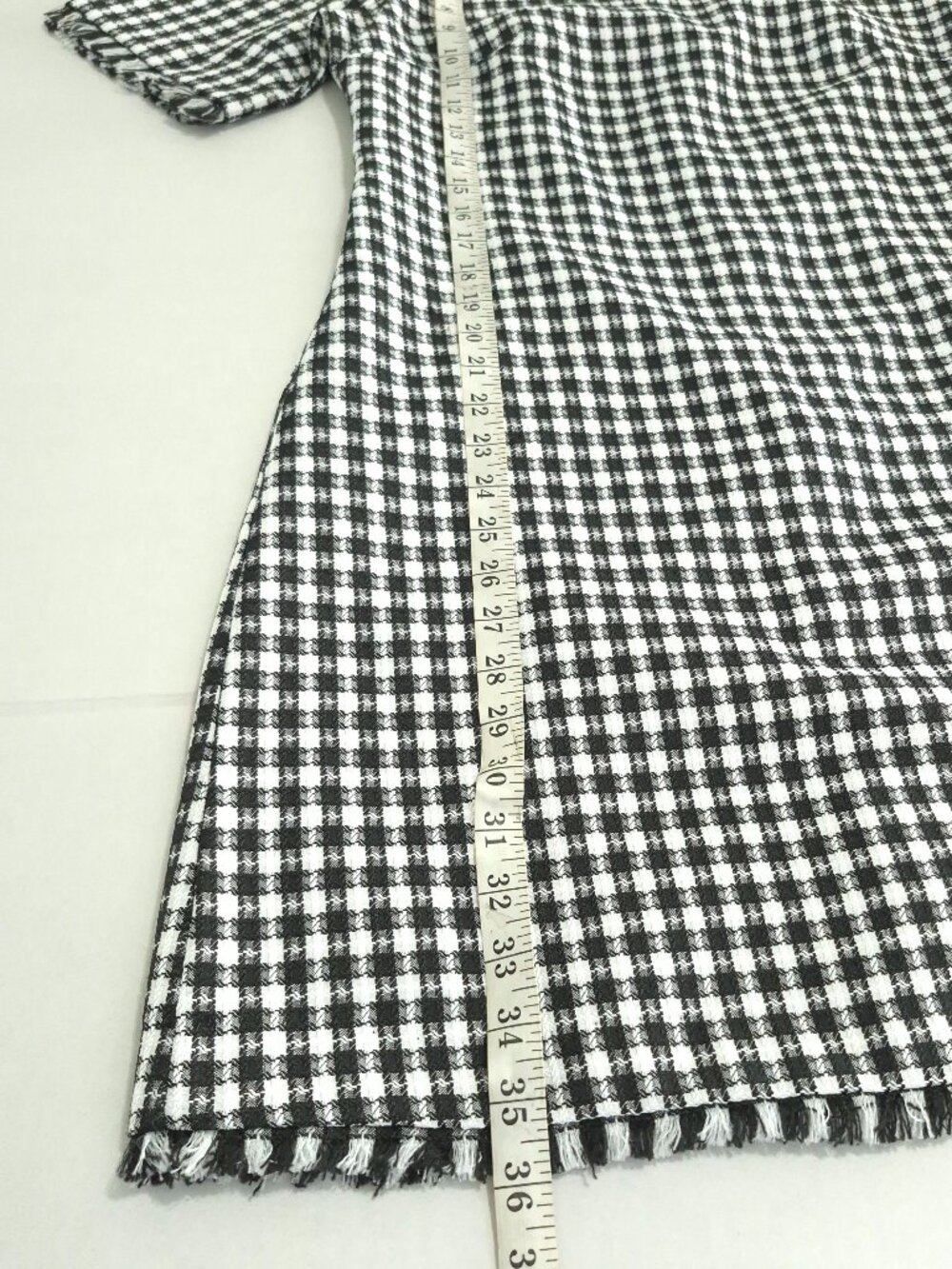 Tahari Dress 10 Women Black White Gingham Plaid Fringe Tweed Shift Mini Short - Picture 7 of 14